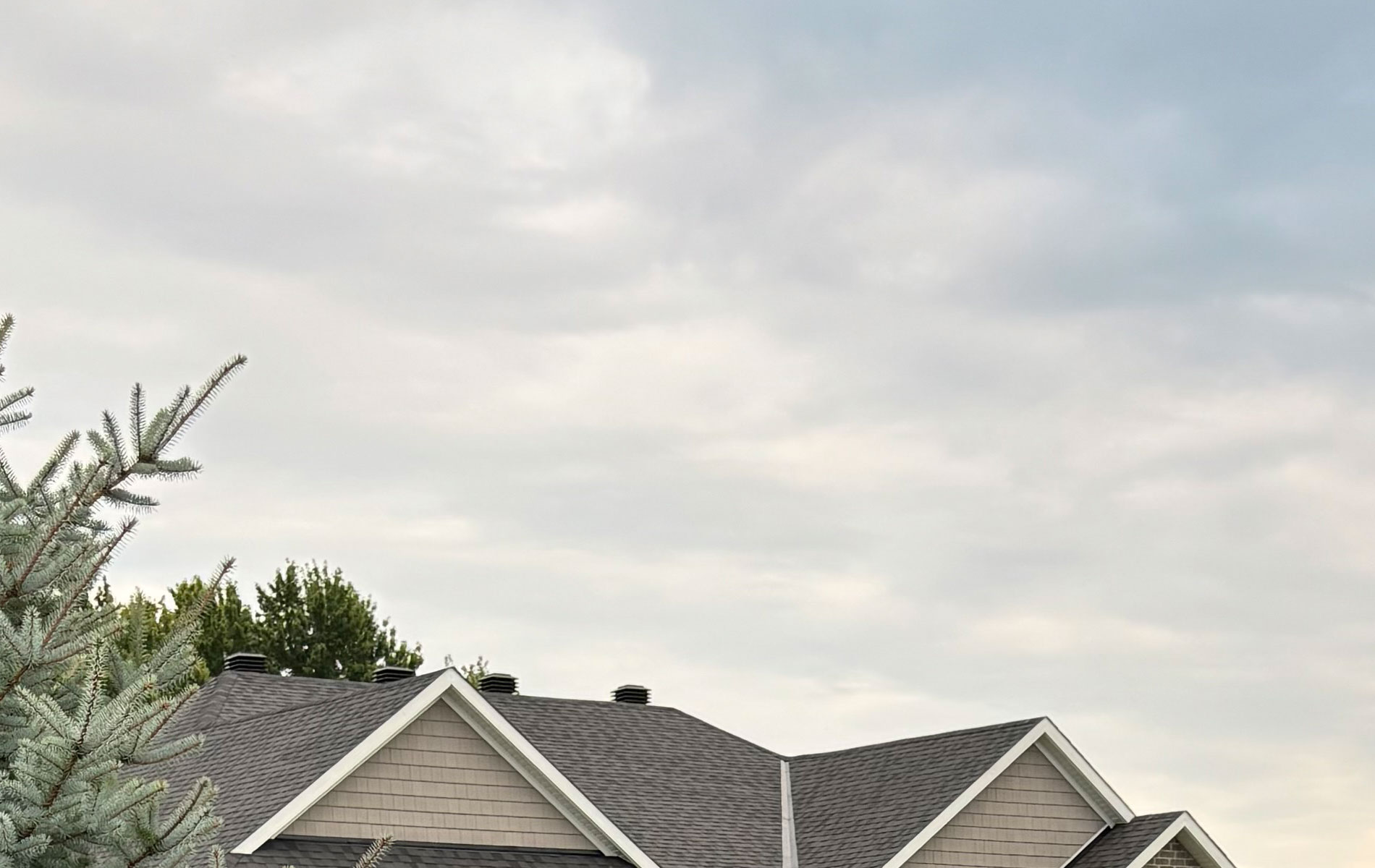 Finished Shingle Roof on a Residential Home